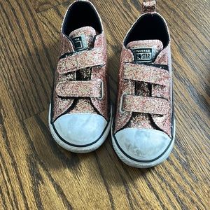 Converse sparkle shoes us 10